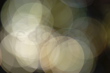 Comp image : bako020638 : Abstract photo with overlapping white and cream translucent circles
